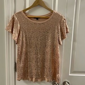 Gibson Women’s Short sleeve blouse with sequins